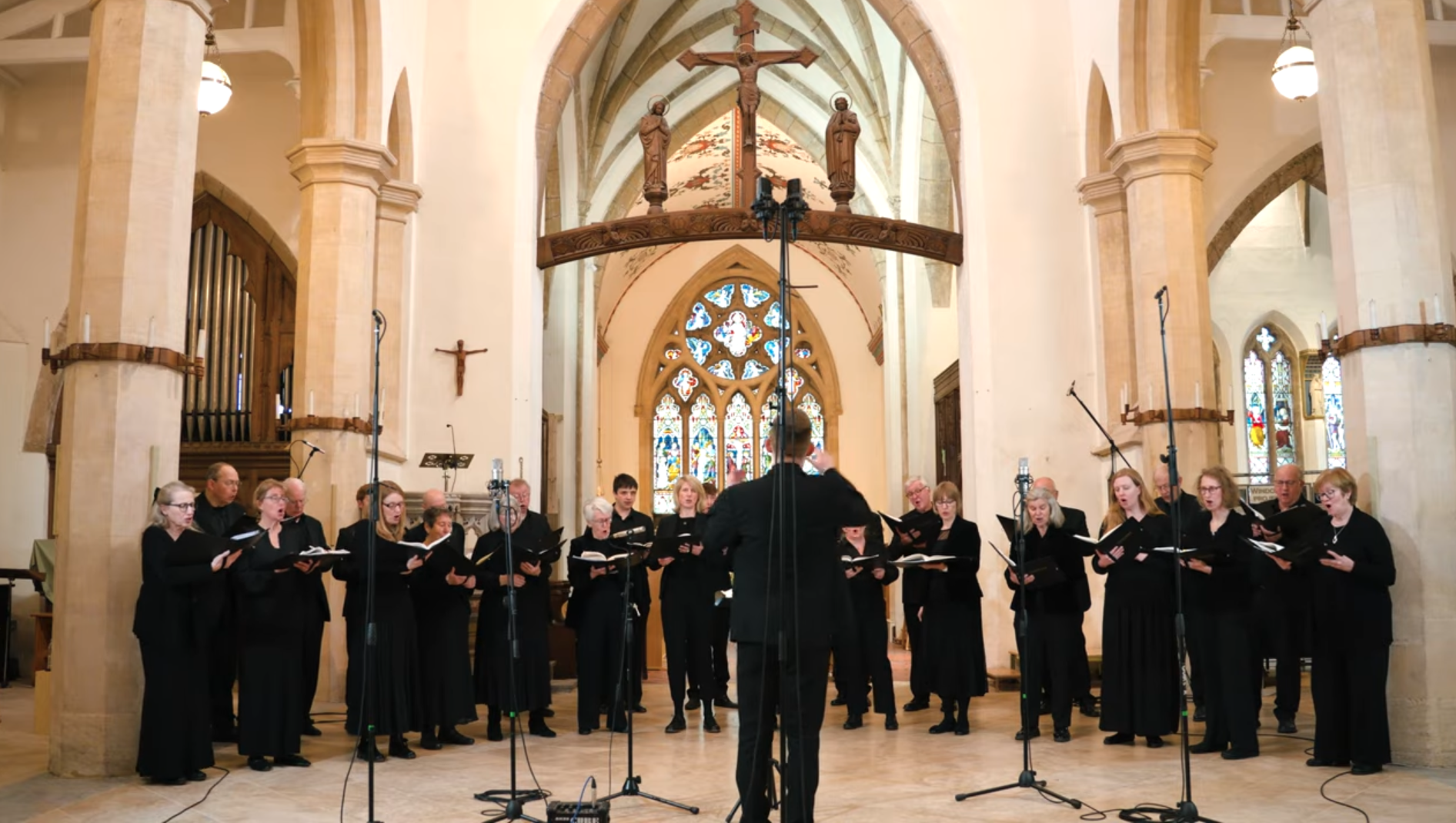 News from Cantores and a glorious choral treat in store for October